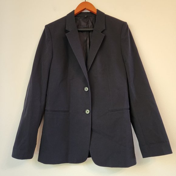 Helmut Lang, Women's Blazer Size 6, 2 front Buttons, 4 Cuff Buttons, Academia.